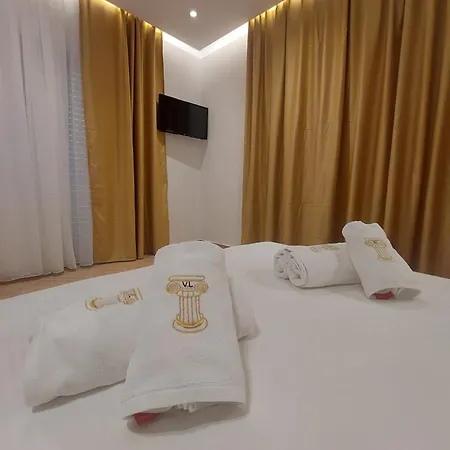 Villa-leandro * Εξαμίλιο