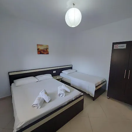 Villa-leandro Hotell *