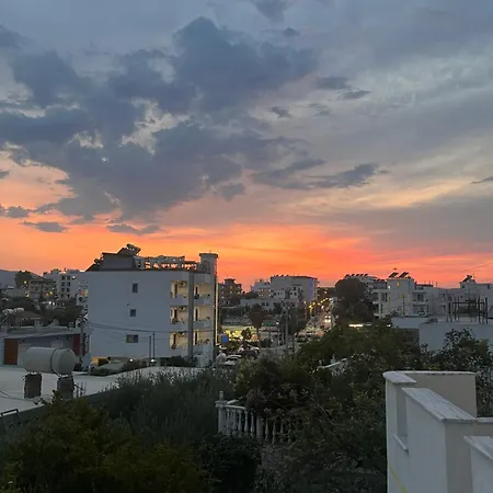 Ξενοδοχείο Villa-leandro Εξαμίλιο