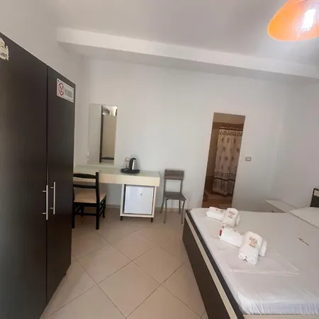 Villa-leandro