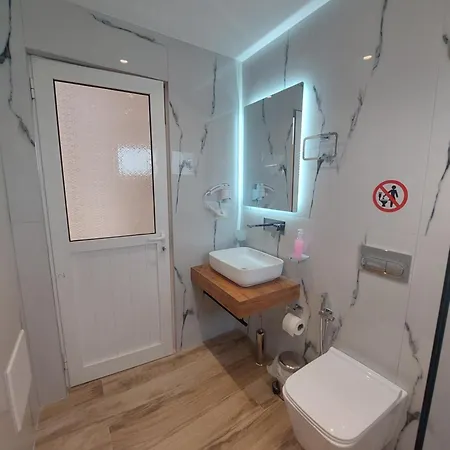 Villa-leandro Ksamil