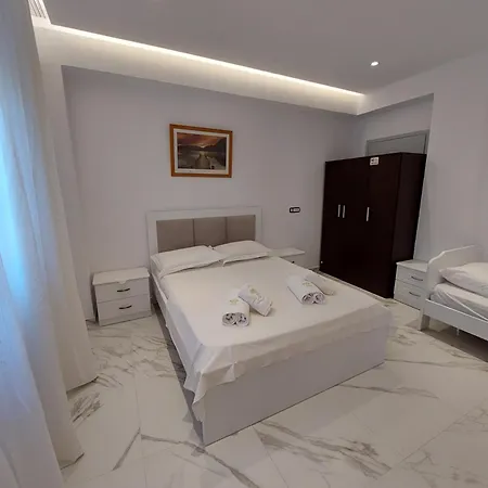 Villa-leandro Hotel Ksamil